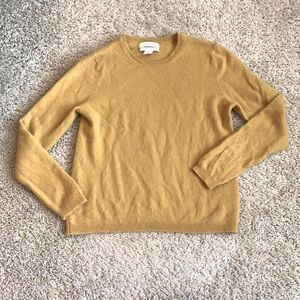 Ellen Tracy 100% cashmere crew neck sweater mustard yellow